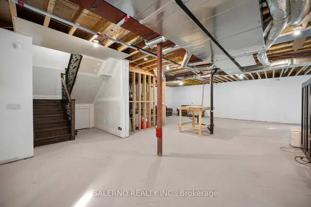 Additional image 36 of 11 Compton Cres