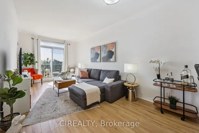 Additional image 3 of 4200 Bathurst St Unit 413