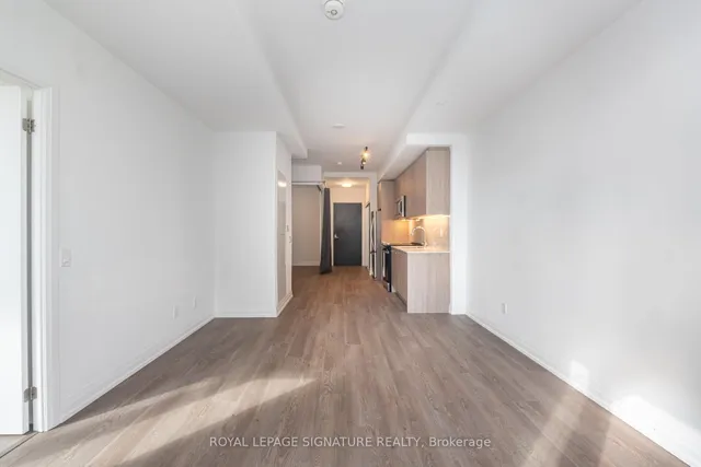 Additional image 6 of 286 Main St Unit 910