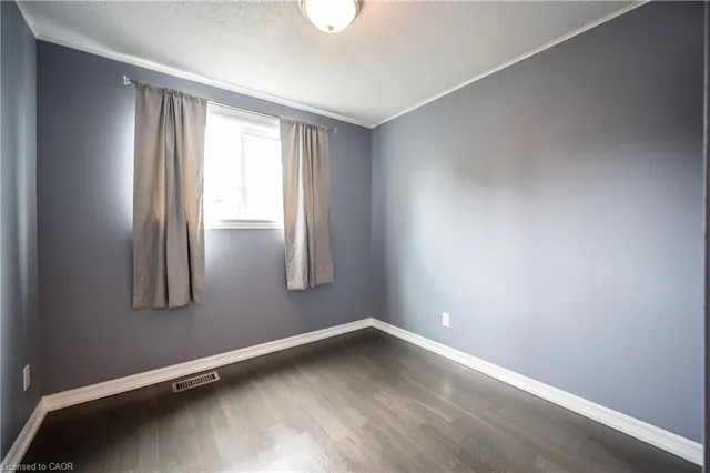 Additional image 16 of 66 Belwood Cres
