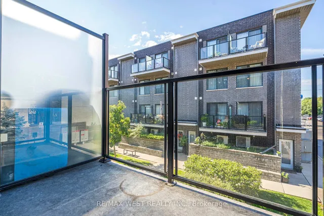 Additional image 18 of 2061 Weston Rd Unit 32