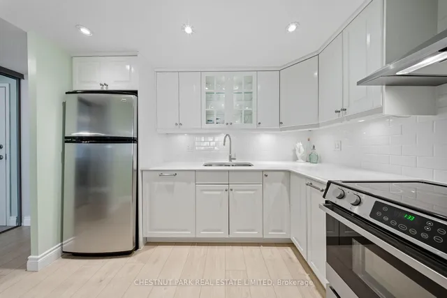 Additional image 5 of 20 Dean Park Rd Unit 911