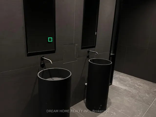 Additional image 20 of 55 Charles St Unit 1413