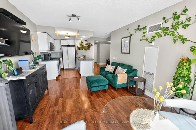 Additional image 16 of 10 Northtown Way Unit 2510