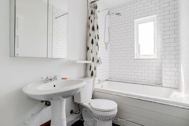 Additional image 19 of 960 Shaw St