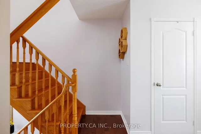 Additional image 4 of 42 West Oak Cres