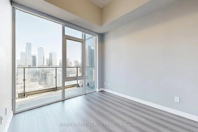 Additional image 15 of 435 Richmond St Unit Ph104