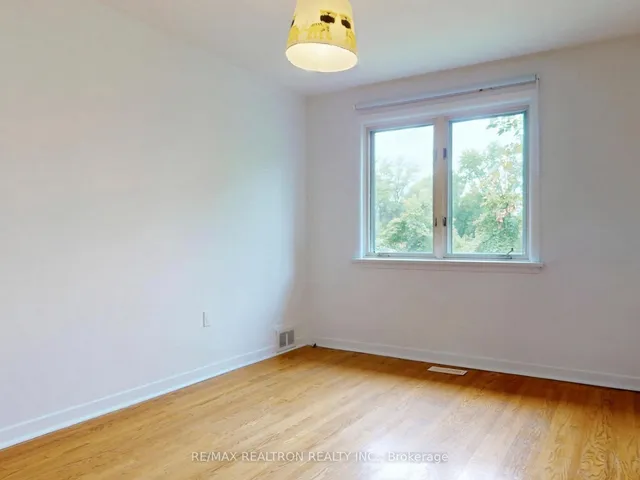 Additional image 17 of 52 Wynn Rd