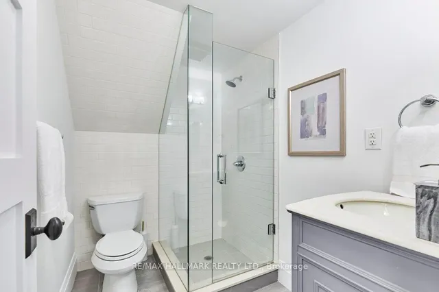 Additional image 36 of 645 Balliol St