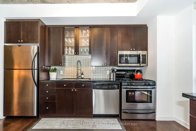 Additional image 25 of 1 Shaw St Unit 308