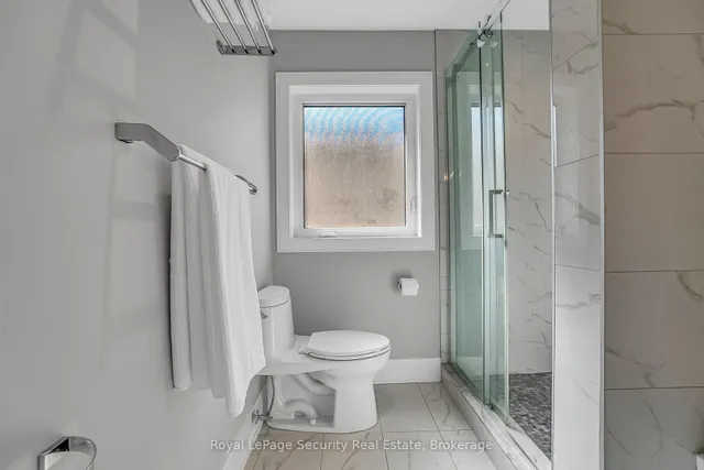 Additional image 38 of 7 Avalon Ave