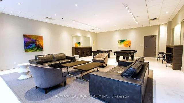 Additional image 28 of 68 Abell St Unit 727