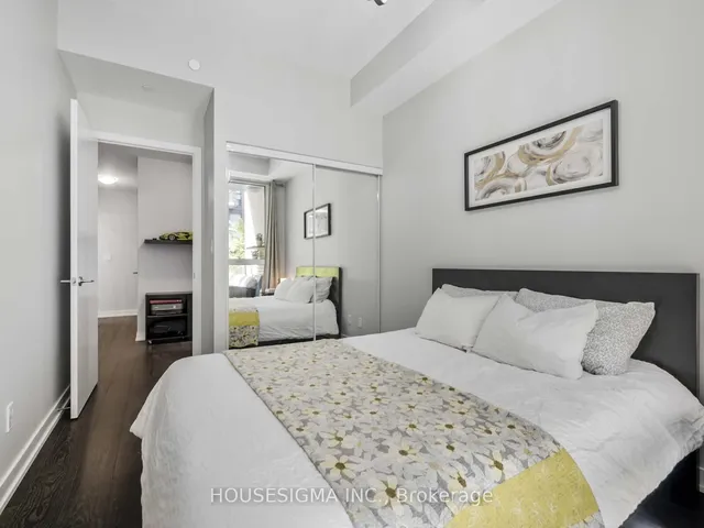 Additional image 19 of 32 Bruyers Mews Unit TH03