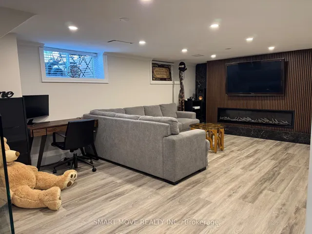 Additional image 3 of 32 Burnelm Dr