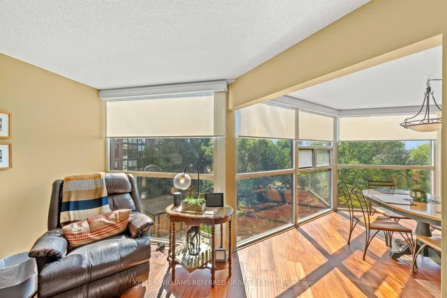 Additional image 8 of 705 King St Unit 413