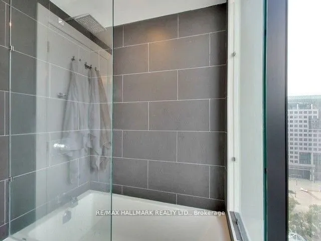 Additional image 16 of 224 King St Unit 1407