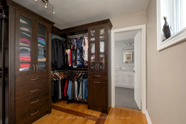 Additional image 25 of 15 Westroyal Rd