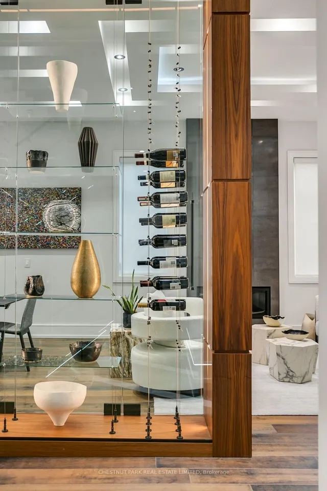 Additional image 9 of 514 Douglas Ave