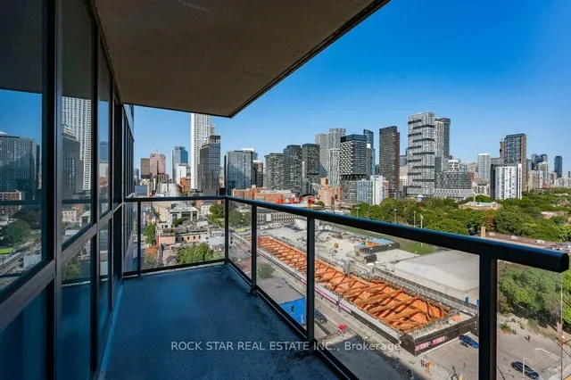 Additional image 25 of 320 Richmond St Unit LPH13