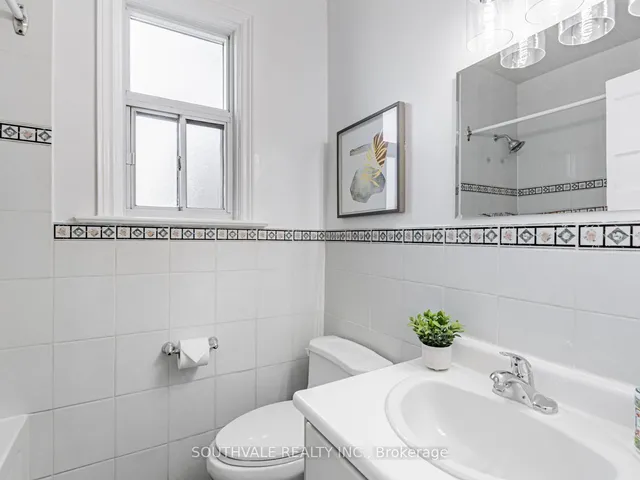 Additional image 26 of 104 Dearbourne Ave