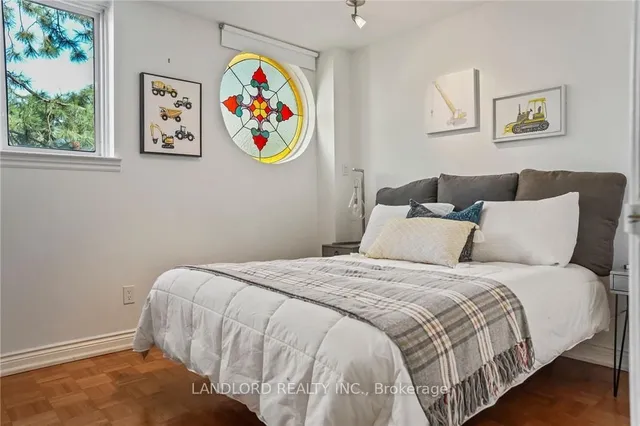 Additional image 20 of 280 Sherbourne St Unit 14