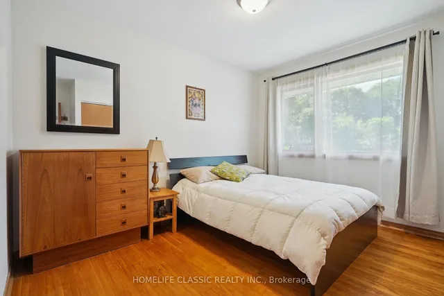 Additional image 23 of 67 Beaver Bend Cres