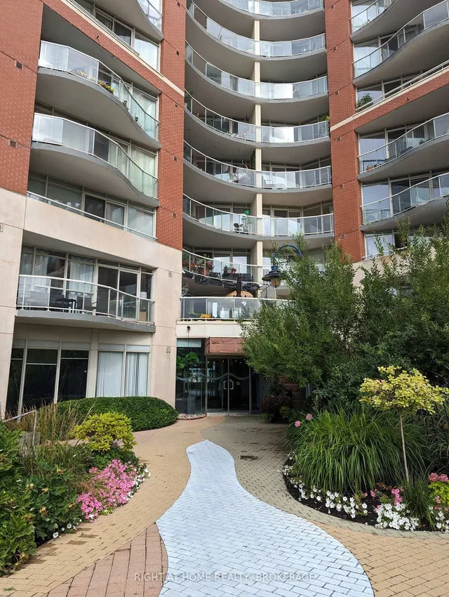 Additional image 25 of 550 Queens Quay W Quay Unit 608