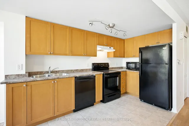Additional image 18 of 45 Strangford Lane Unit 311
