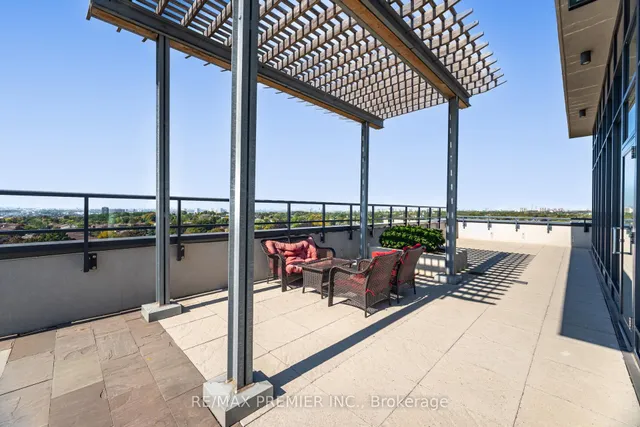 Additional image 42 of 2800 KEELE St Unit TH 107