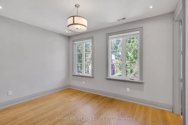 Additional image 34 of 51 Gormley Ave