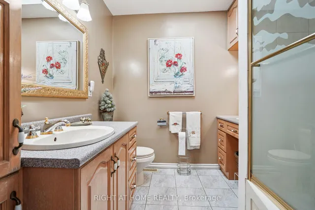 Additional image 22 of 165 Locksley Ave