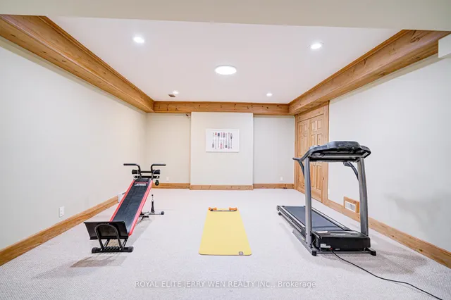 Additional image 44 of 221 St Leonard's Ave