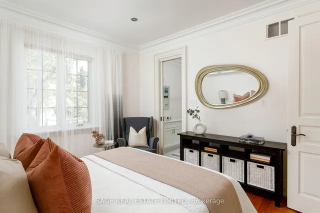 Additional image 29 of 70 Wendover Rd