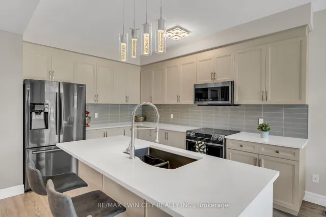 Additional image 12 of 536 Landgren Crt