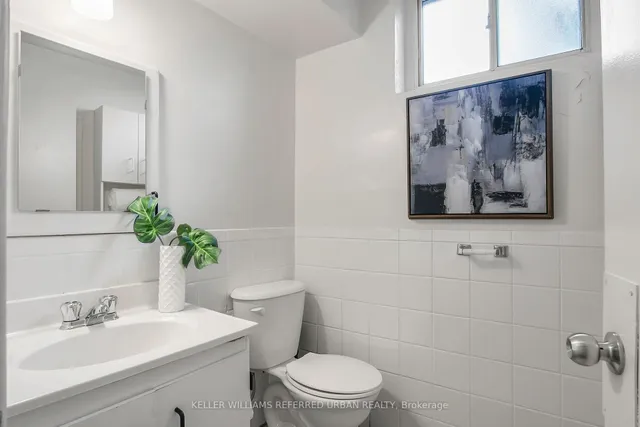 Additional image 45 of 106 Leyton Ave