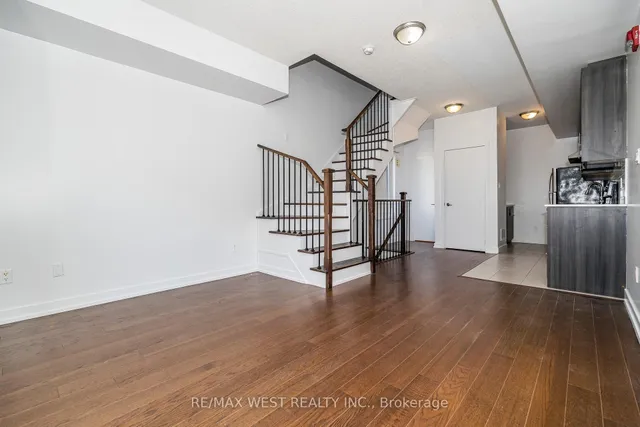 Additional image 15 of 2061 Weston Rd Unit 32