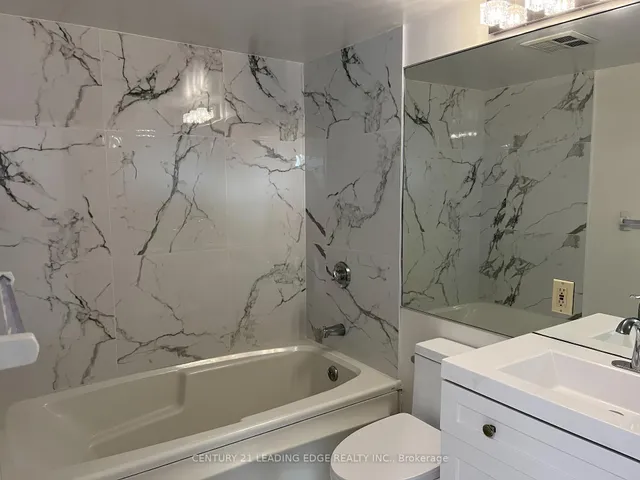 Additional image 8 of 10 Queens Quay Unit 607