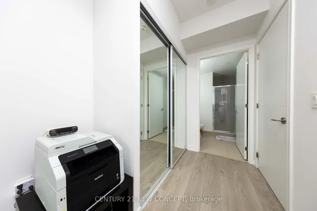 Additional image 9 of 50 Wellesley St Unit 508