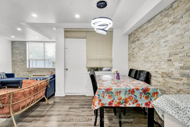 Additional image 10 of 2825 Islington Ave Unit 102