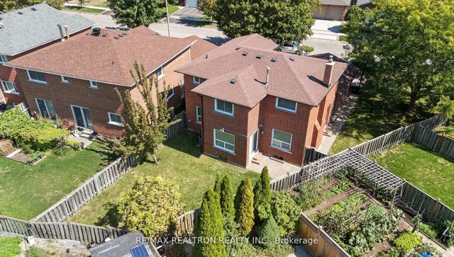 Additional image 47 of 83 Fieldside Dr