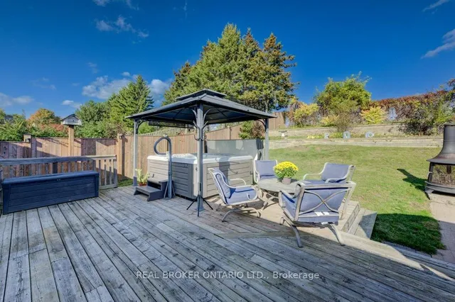 Additional image 28 of 144 Laurentian Dr