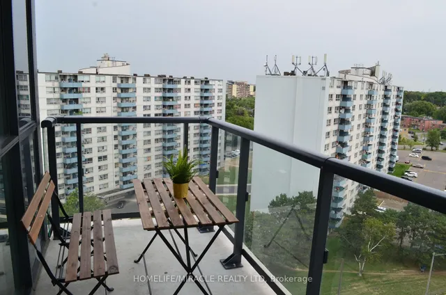 Additional image 14 of 1461 Lawrence Ave Unit 1305