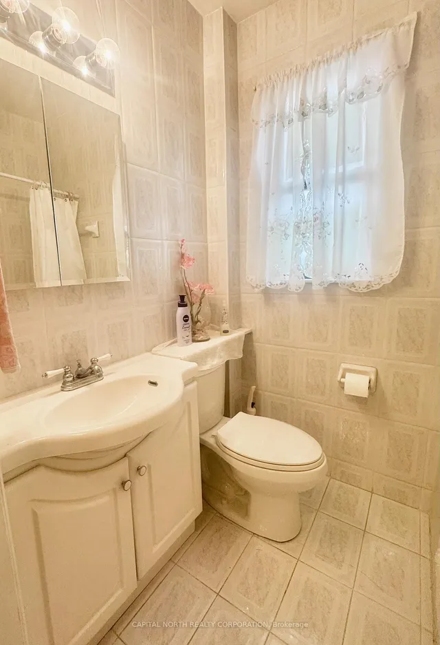 Additional image 8 of 70 Beechborough Ave