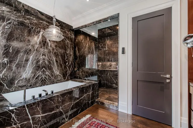 Additional image 28 of 176 Balmoral Ave