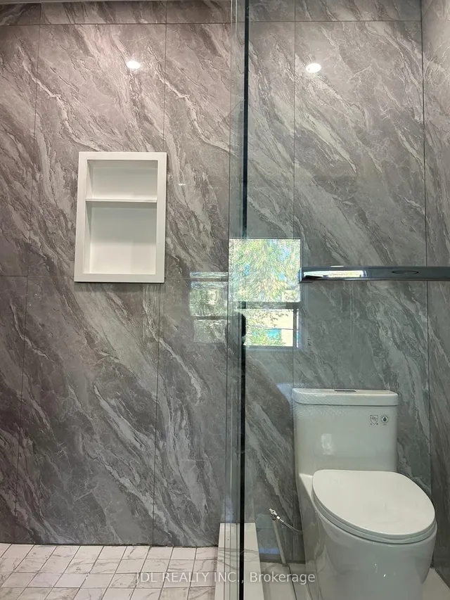 Additional image 28 of 18 Cadillac Ave Ave