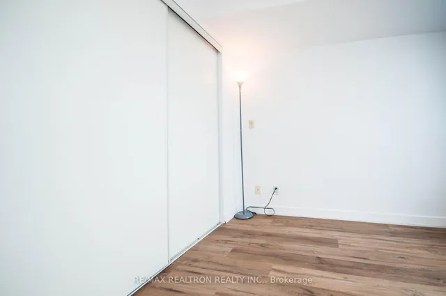 Additional image 13 of 36 Lee Centre Dr Unit 3102