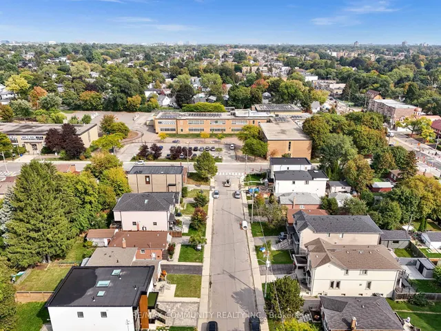 Additional image 30 of 50 Joanith Dr