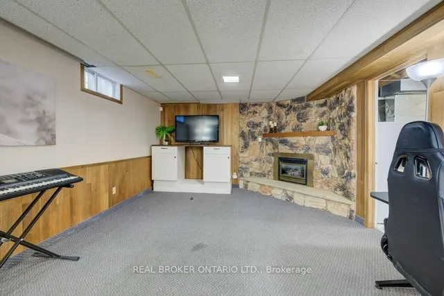 Additional image 20 of 144 Laurentian Dr