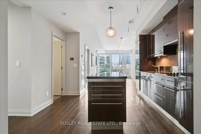 Additional image 4 of 80 John St Unit 3210