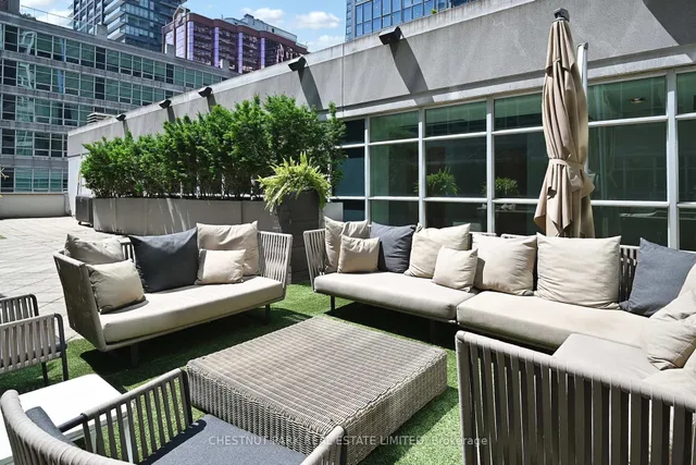 Additional image 42 of 350 Wellington St Unit G06